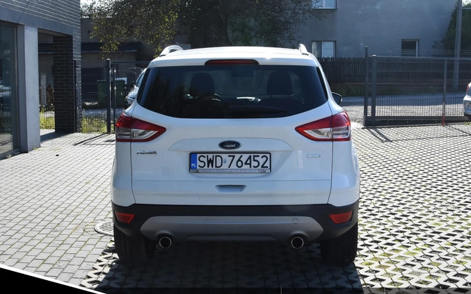 Ford Kuga cena 69500 przebieg: 97513, rok produkcji 2016 z Skoczów małe 232